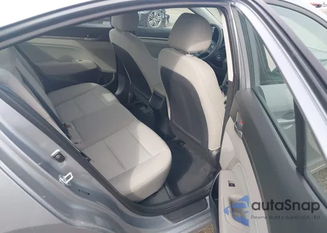 2017 Hyundai Elantra Se z USA, uszkodzony, nr VIN 5NPD84LF9HH117821